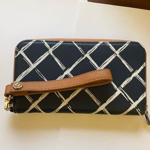 All About the Benjamin’s Dash of Plaid Pebble